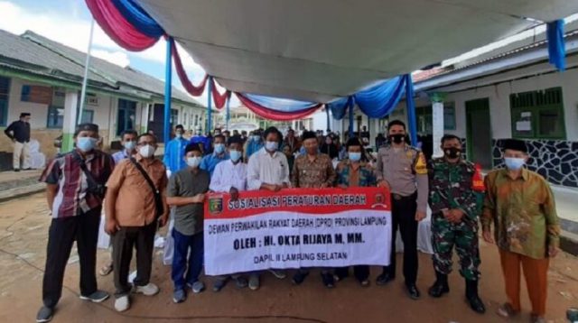 Anggota-DPRD-Lampung-Minta-Masyarakat-Terapkan-AKB-Dalam-Kehidupan-Sehari-hari-796x445