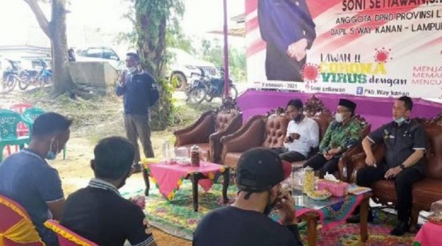 Terapkan-Prokes-Soni-Setiawan-Sosperda-AKB-di-Tanjung-Mas-800x445