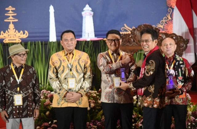 Ketua-DPRD-Lampung-Hadiri-Rapat-Koordinasi-KPK-RI