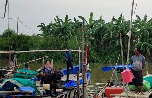 Nelayan Ujung Tanggul Desa Labuhan Ratu Butuh Perhatian Pemkab Lamtim