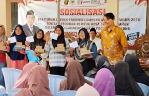 Mohammad Reza Berawi Sosperda Rembug Desa di Pamenang