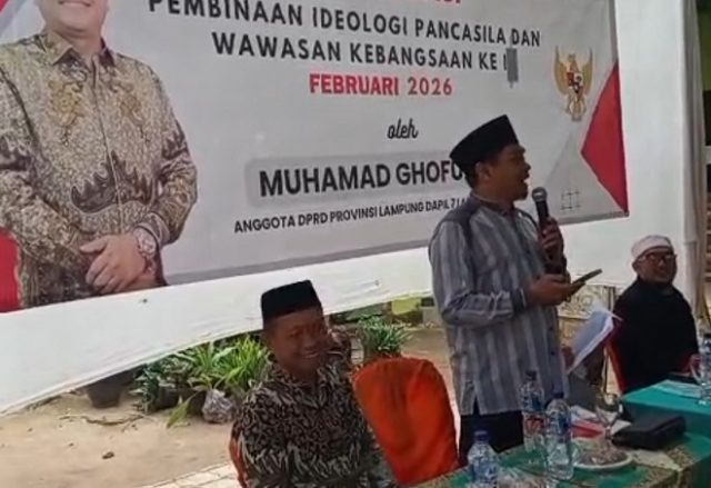 Muhamad-Ghofur-Sosialisasi-Wawasan-Kebangsaan-di-Pondok-Pesantren-Al-Ihya