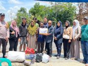 Gercep PJ Kakam Tri Tunggal Jaya, Serahkan Donasi Kepada Darwis Korban Kebakaran Rp23 Juta