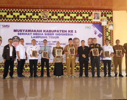 Azwar Hadi Buka Musyawarah Kabupaten SMSI Lampung Timur